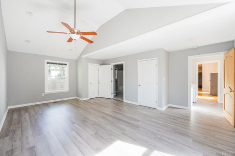 Tiny photo for 405 Harrison Street, Lynchburg, VA 24504 (MLS # 365483)