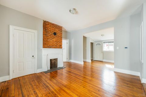 Tiny photo for 405 Harrison Street, Lynchburg, VA 24504 (MLS # 365483)