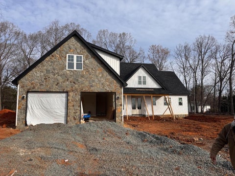 Homes For Sale - 133 Deerfield Drive<br/> Amherst County, Amherst, VA 24521