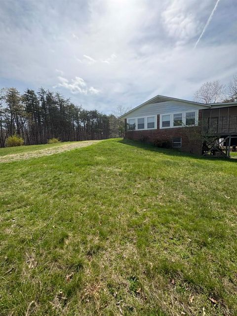 Tiny photo for 1796 Owens Mill Rd Rd, Gretna, VA 24557 (MLS # 363472)