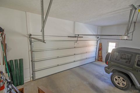 Tiny photo for 607 Susannah Place, Lynchburg, VA 24502 (MLS # 364498)