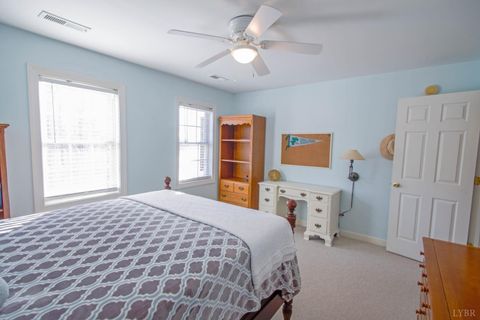 Tiny photo for 607 Susannah Place, Lynchburg, VA 24502 (MLS # 364498)