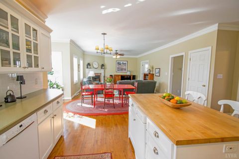 Tiny photo for 607 Susannah Place, Lynchburg, VA 24502 (MLS # 364498)