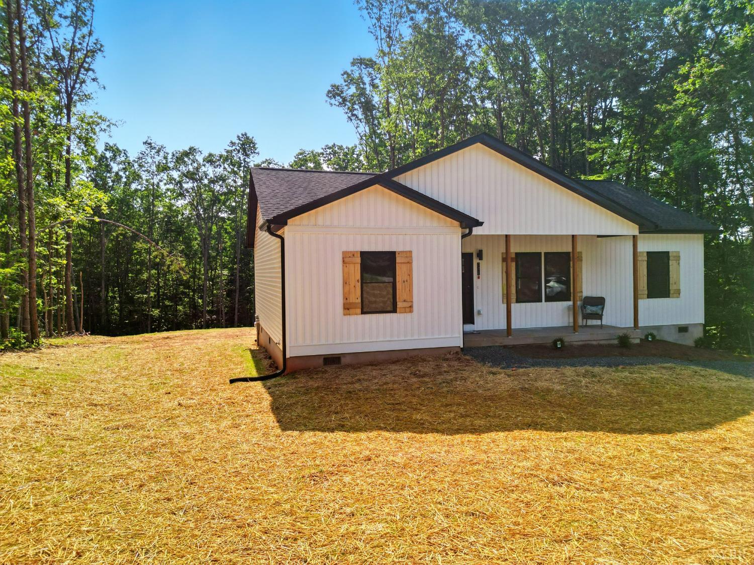 3470 Double Bridges Rd, Spout Spring, Virginia image 4