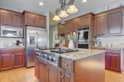 Tiny photo for 3471 Bellevue Road, Forest, VA 24551 (MLS # 364459)