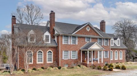 Photo of 3471 Bellevue Road, Forest, VA 24551 (MLS # 364459)