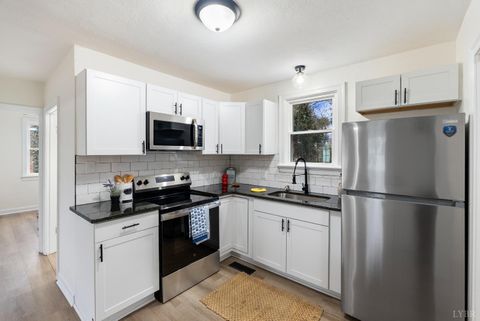 Tiny photo for 3211 Richmond Street, Lynchburg, VA 24501 (MLS # 364501)