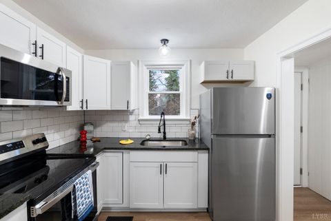 Tiny photo for 3211 Richmond Street, Lynchburg, VA 24501 (MLS # 364501)