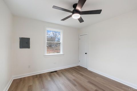 Tiny photo for 3211 Richmond Street, Lynchburg, VA 24501 (MLS # 364501)
