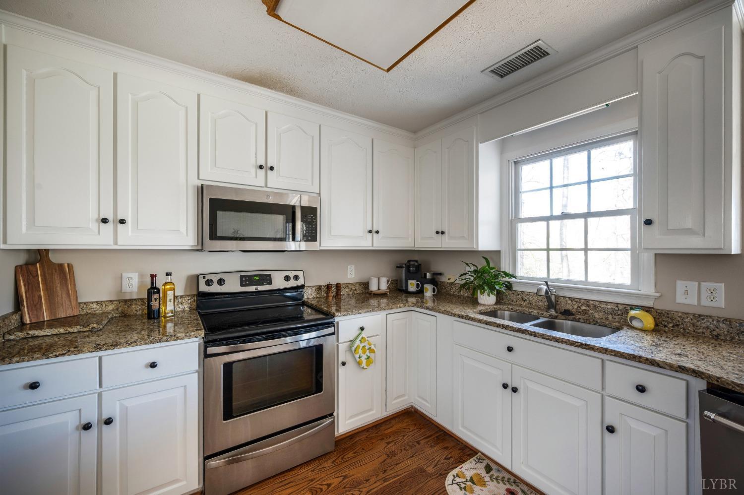 1324 Cuddington Lane, Forest, Virginia image 15