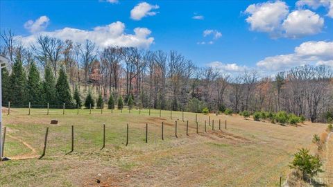 Tiny photo for 1844 Fiddler Creek Road, Bedford, VA 24523 (MLS # 366051)