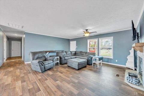 Tiny photo for 1844 Fiddler Creek Road, Bedford, VA 24523 (MLS # 366051)