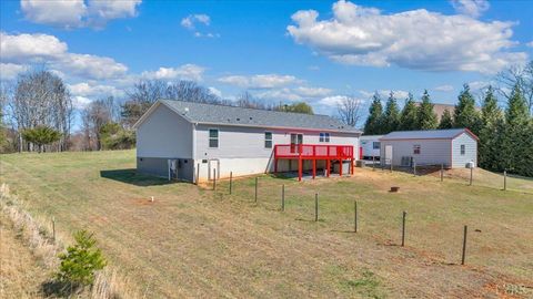 Tiny photo for 1844 Fiddler Creek Road, Bedford, VA 24523 (MLS # 366051)
