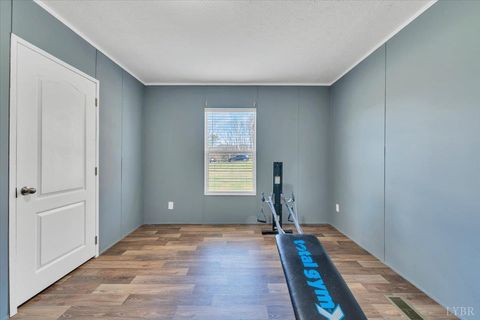 Tiny photo for 1844 Fiddler Creek Road, Bedford, VA 24523 (MLS # 366051)