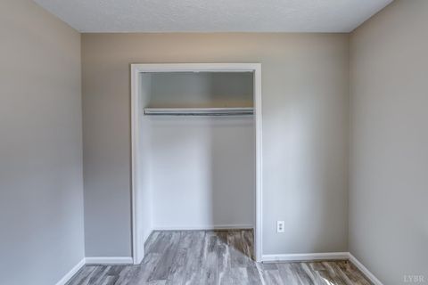 Tiny photo for 498 Partridge Creek Road, Amherst, VA 24521 (MLS # 365027)