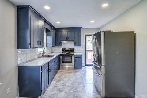 Tiny photo for 498 Partridge Creek Road, Amherst, VA 24521 (MLS # 365027)