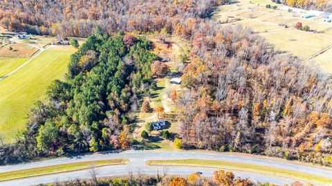 Tiny photo for 1612 S Amherst Highway, Amherst, VA 24521 (MLS # 362938)