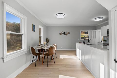 Tiny photo for 1612 S Amherst Highway, Amherst, VA 24521 (MLS # 362938)