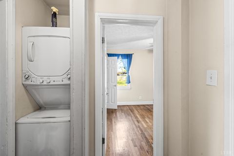 Tiny photo for 612 Sussex St St, Lynchburg, VA 24501 (MLS # 364955)