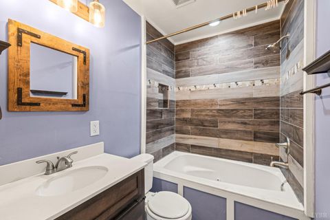 Tiny photo for 612 Sussex St St, Lynchburg, VA 24501 (MLS # 364955)