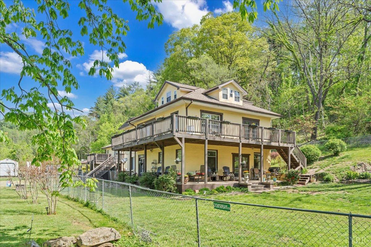 6185 Bent Mountain Road, Roanoke, Virginia image 1