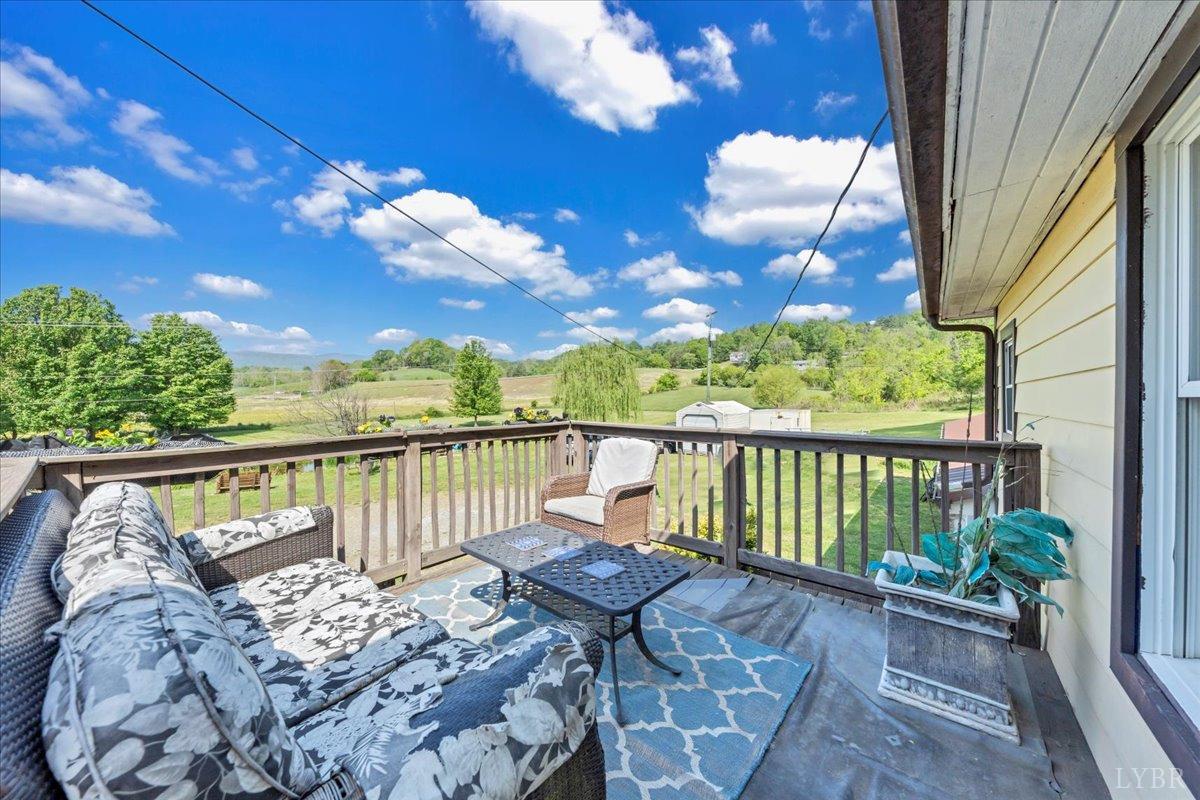 6185 Bent Mountain Road, Roanoke, Virginia image 31