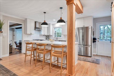 Tiny photo for 1926 SW Hope Road, Roanoke, VA 24018 (MLS # 362608)