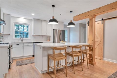 Tiny photo for 1926 SW Hope Road, Roanoke, VA 24018 (MLS # 362608)