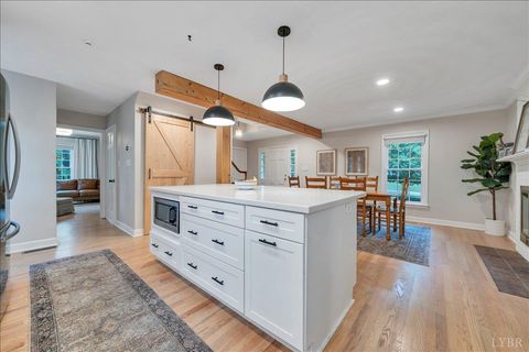Tiny photo for 1926 SW Hope Road, Roanoke, VA 24018 (MLS # 362608)