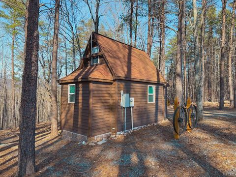 Tiny photo for 507 Faith Cove Drive, Sandy Level, VA 24161 (MLS # 364136)