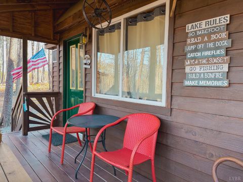 Tiny photo for 507 Faith Cove Drive, Sandy Level, VA 24161 (MLS # 364136)