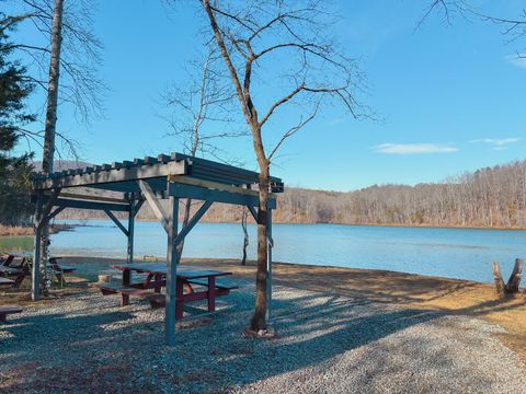 Tiny photo for 507 Faith Cove Drive, Sandy Level, VA 24161 (MLS # 364136)