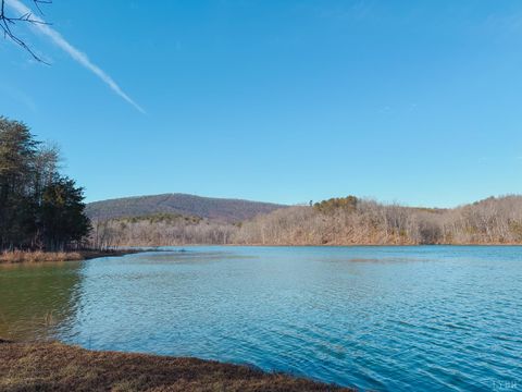Tiny photo for 507 Faith Cove Drive, Sandy Level, VA 24161 (MLS # 364136)