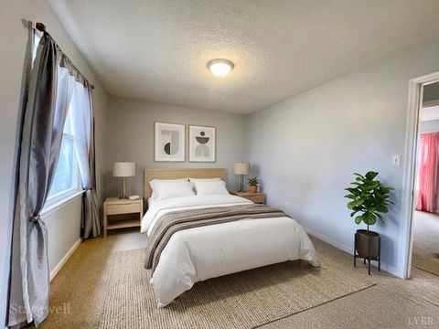 Tiny photo for 1117 Granite Drive, Bedford, VA 24523 (MLS # 365179)