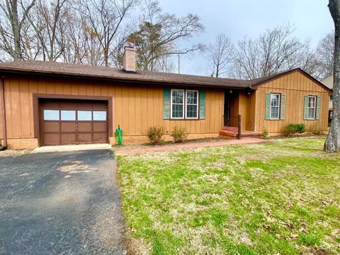Tiny photo for 1117 Granite Drive, Bedford, VA 24523 (MLS # 365179)