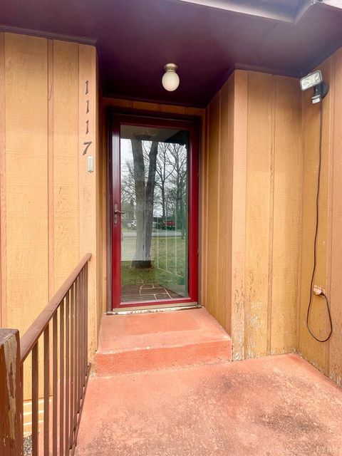 Tiny photo for 1117 Granite Drive, Bedford, VA 24523 (MLS # 365179)
