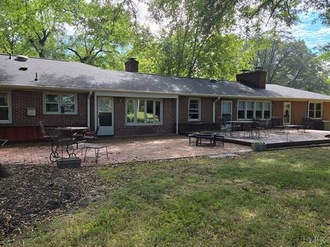 Tiny photo for 701 Fourth Avenue, Farmville, VA 23901 (MLS # 361736)