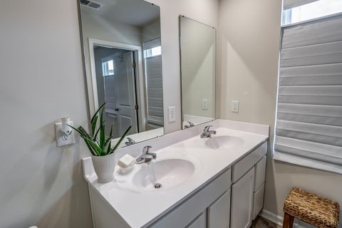 Tiny photo for 257 Thicket Drive, Lynchburg, VA 24501 (MLS # 362101)