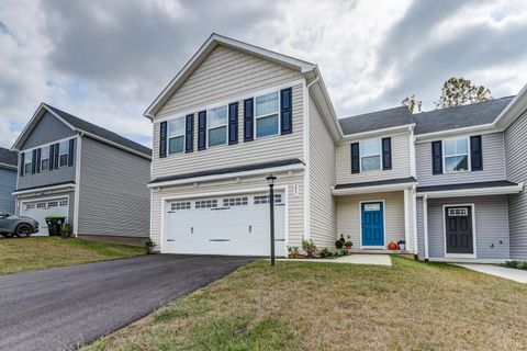 Photo of 257 Thicket Drive, Lynchburg, VA 24501 (MLS # 362101)