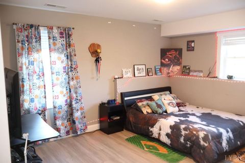 Tiny photo for 167 Mansfield Drive, Madison Heights, VA 24572 (MLS # 362775)