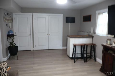 Tiny photo for 167 Mansfield Drive, Madison Heights, VA 24572 (MLS # 362775)