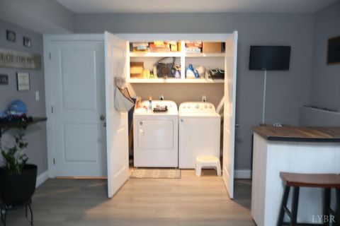 Tiny photo for 167 Mansfield Drive, Madison Heights, VA 24572 (MLS # 362775)