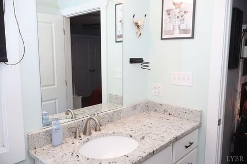 Tiny photo for 167 Mansfield Drive, Madison Heights, VA 24572 (MLS # 362775)