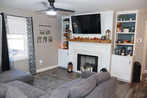 Tiny photo for 167 Mansfield Drive, Madison Heights, VA 24572 (MLS # 362775)