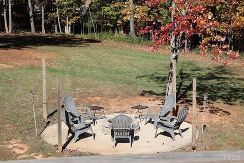 Tiny photo for 167 Mansfield Drive, Madison Heights, VA 24572 (MLS # 362775)