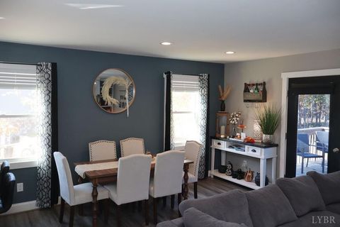 Tiny photo for 167 Mansfield Drive, Madison Heights, VA 24572 (MLS # 362775)