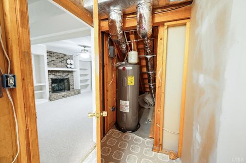 Tiny photo for 115 Hunters Creek Road, Forest, VA 24551 (MLS # 365889)