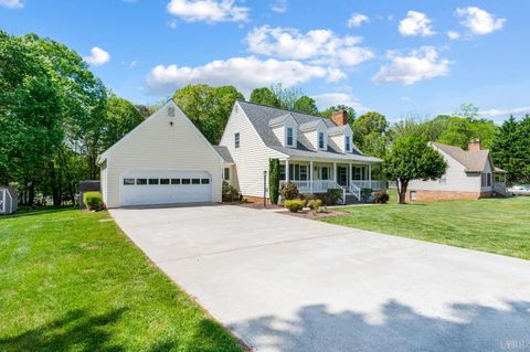Tiny photo for 115 Hunters Creek Road, Forest, VA 24551 (MLS # 365889)