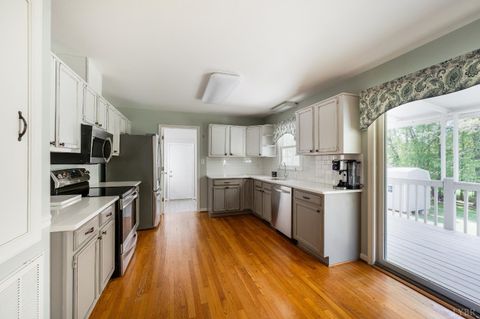 Tiny photo for 115 Hunters Creek Road, Forest, VA 24551 (MLS # 365889)
