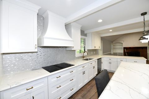 Tiny photo for 2130 Burnt Bridge Road Rd, Lynchburg, VA 24503 (MLS # 362480)